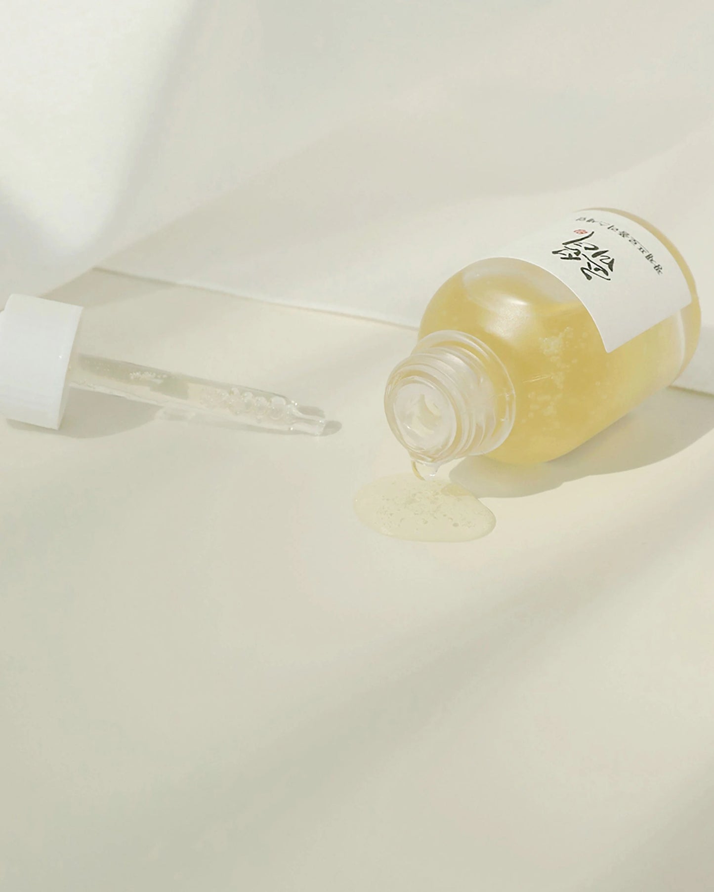 Beauty of Joseon Glow Serum 30ml 1.01fl. oz. Propolis + Niacinamide / 조선미녀 광채프로폴리스세럼 30ml 1.01fl. oz.