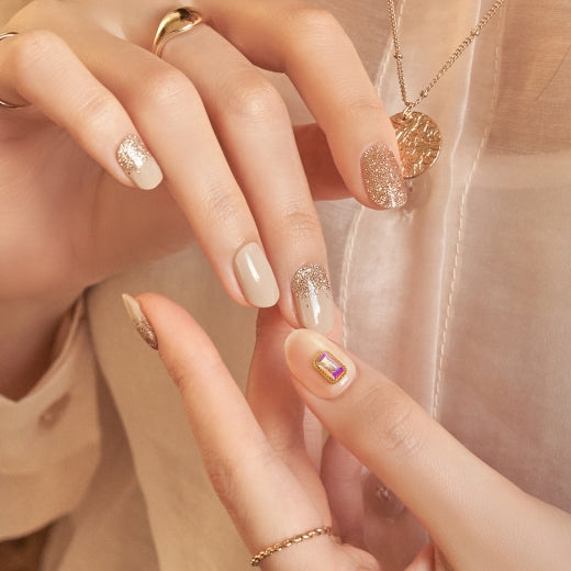 EDGEU NAIL CARE SHOP GEL - ENP207.GORGEOUS CHAMPAGNE (엣지유 네일 케어 샵젤 - ENP207.골져스 샴페인)
