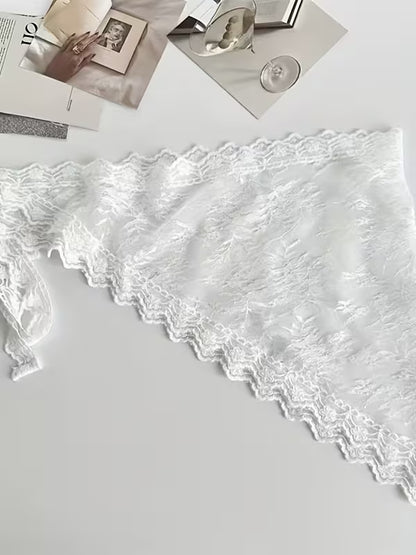 Vintage Bohemian Triangular Lace Scarf Festive Holiday and Beach Wrap for Fall and Winter Black / White 2 Color 빈티지 보헤미안 삼각 레이스 스카프 홀리데이 페스티브 비치 랩 가을 겨울용 2가지 색 검정 / 흰색