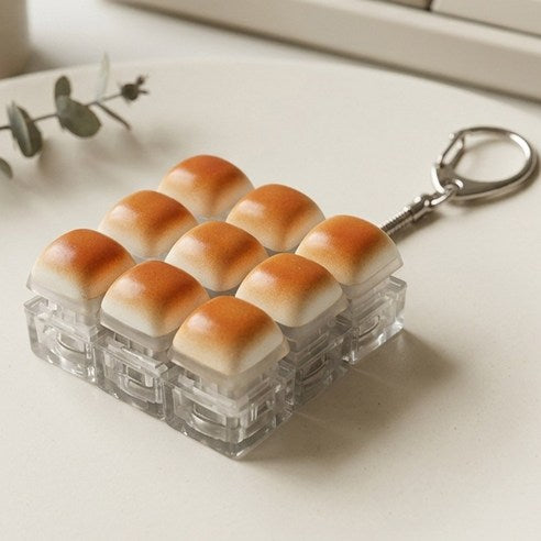 [PICK OF 2] Pickery 9-Key LED Bread Keycap Clicky Keychain Fidget Toy 픽커리 LED 구운 식빵 키캡 키링 9구 딸깍이 피젯토이