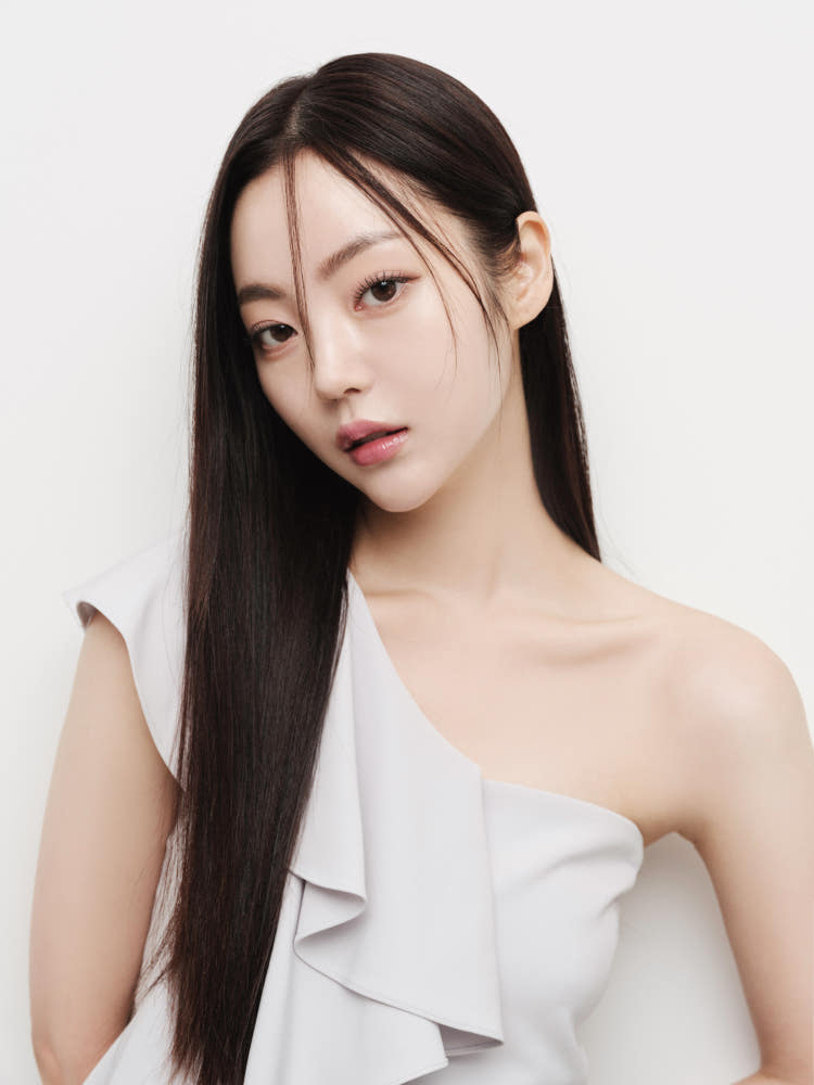 QUA-T The Glass Tattoo Tint 16 Colors 콰티 더 글래스 타투 틴트 16색