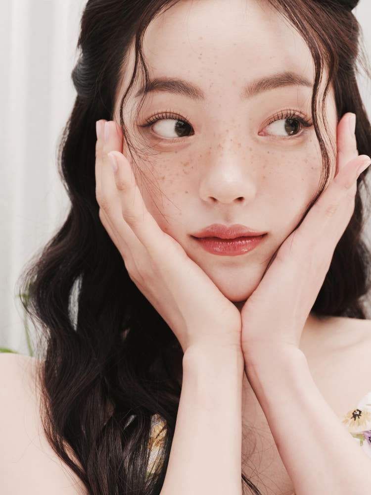 QUA-T The Glass Tattoo Tint 16 Colors 콰티 더 글래스 타투 틴트 16색