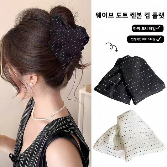[BLACK&WHITE] Elegant Dotted Fabric Ribbon Shark Clip for Ponytail & Half-Up Hairstyles 2PCS 패브릭 도트무늬 리본 고급 삼각 집게핀 하이 포니테일 반묶음 올림머리 샤크 클립 2개입
