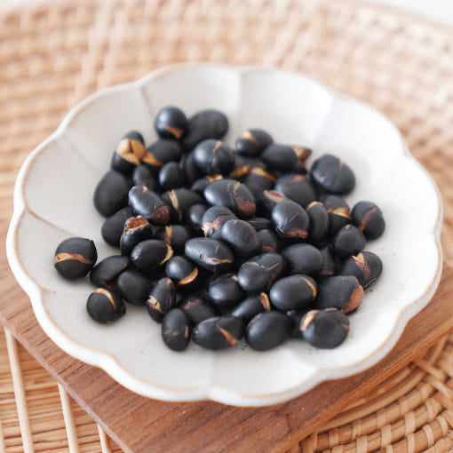 Neul Bom Foods Roasted Black Soybean Snack 17g / 200g 늘봄식품 볶음 서리태 17g / 200g