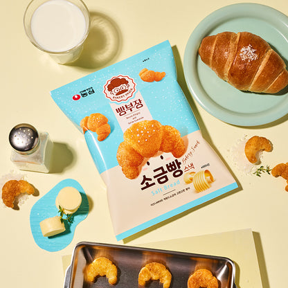 [PACK OF 3] NONGSHIM SALT BREAD BAKERY SNACK 55g 농심 빵부장 소금빵 스낵 55g