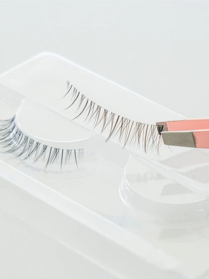 [PACK OF 2] Clear line WINK GIRL Idol Eyelashes #Doll-Like Volume Eyelashes 클리어 라인 아이돌 속눈썹 #인형같은