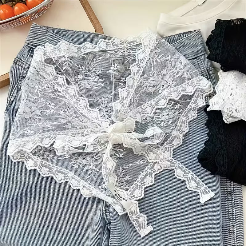 Vintage Bohemian Triangular Lace Scarf Festive Holiday and Beach Wrap for Fall and Winter Black / White 2 Color 빈티지 보헤미안 삼각 레이스 스카프 홀리데이 페스티브 비치 랩 가을 겨울용 2가지 색 검정 / 흰색