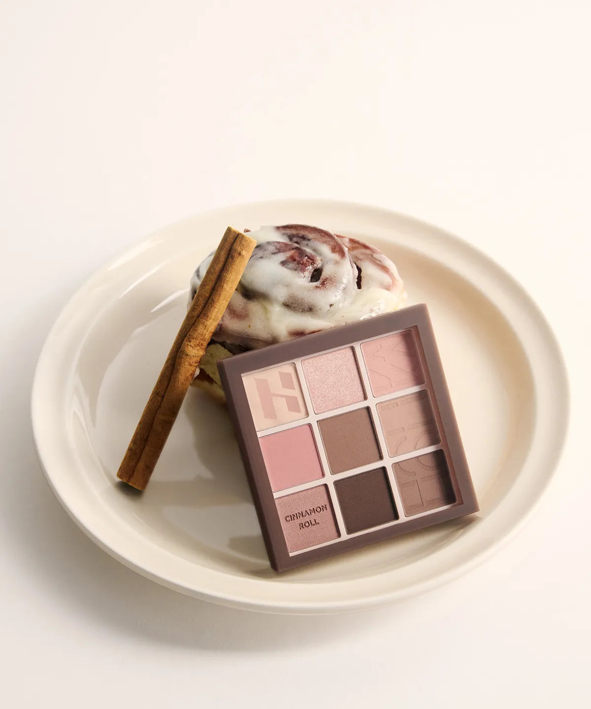Holika Holika My Fave Mood Eye Palette 16 Colors 홀리카홀리카 마이페이브 무드 아이 팔레트 16색